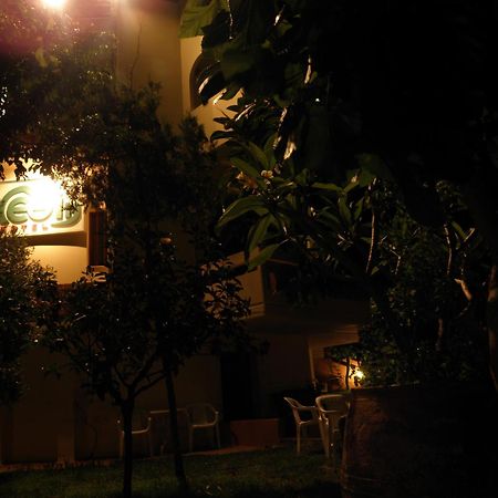 Megim Hotel Palaiochora Luaran gambar