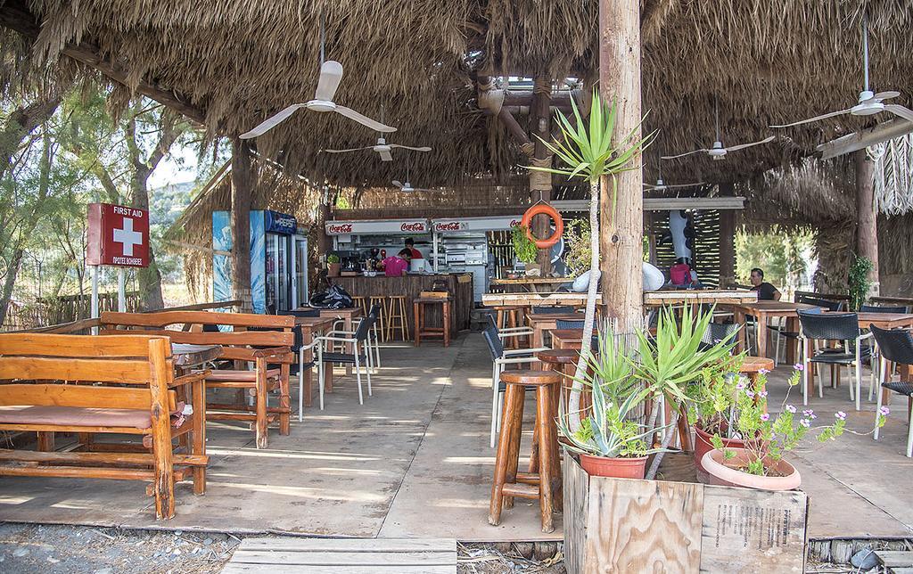 Megim Hotel Palaiochora Luaran gambar