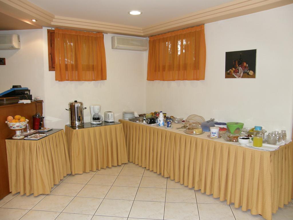 Megim Hotel Palaiochora Luaran gambar