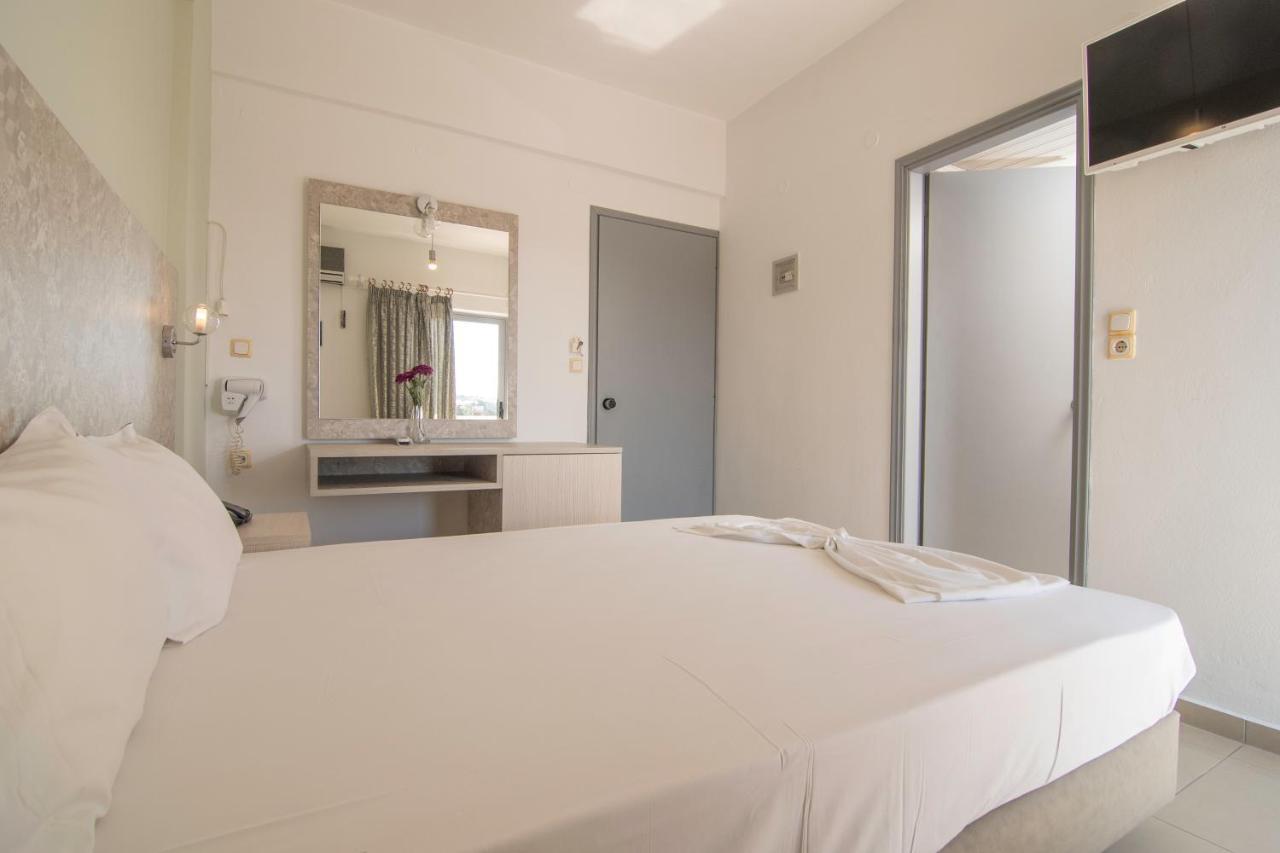 Megim Hotel Palaiochora Luaran gambar